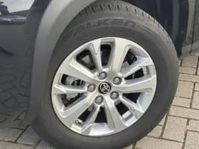 Toyota Yaris-cross thumbnail 17