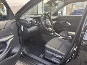 Toyota Yaris-cross thumbnail 56