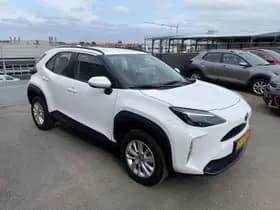 Toyota Yaris-cross thumbnail 5