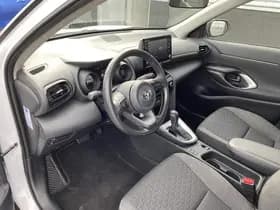 Toyota Yaris-cross thumbnail 58