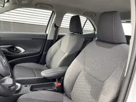 Toyota Yaris-cross thumbnail 59