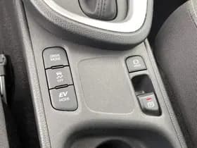 Toyota Yaris-cross thumbnail 68