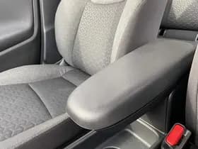 Toyota Yaris-cross thumbnail 78