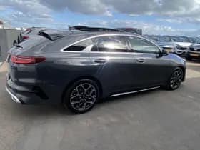 Kia Proceed thumbnail 14