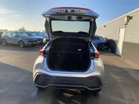 Toyota C-hr thumbnail 17