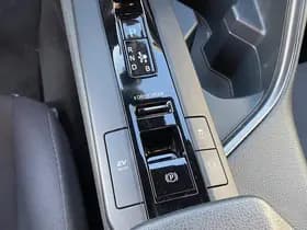 Toyota C-hr thumbnail 87