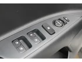 Kia Stonic thumbnail 17