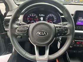 Kia Stonic thumbnail 5