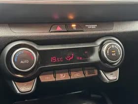 Kia Stonic thumbnail 38