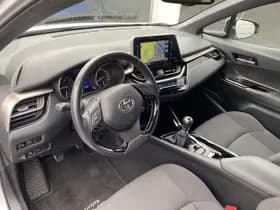 Toyota C-hr thumbnail 23