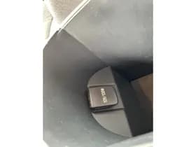 Toyota C-hr thumbnail 46