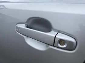 Toyota C-hr thumbnail 68