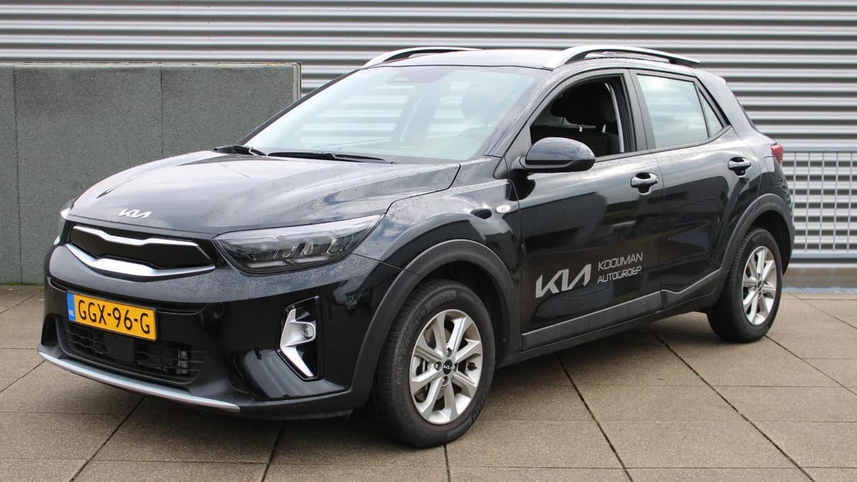 Kia Stonic — foto 1