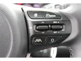 Kia Stonic thumbnail 25