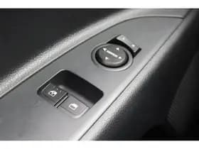 Kia Stonic thumbnail 26