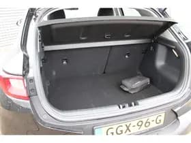 Kia Stonic thumbnail 48