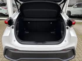 Toyota C-hr thumbnail 18