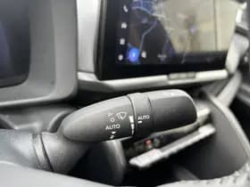 Toyota C-hr thumbnail 33