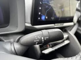 Toyota C-hr thumbnail 74