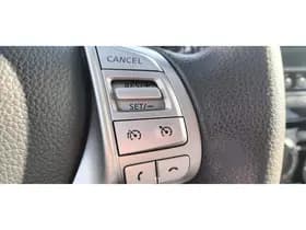 Nissan Pulsar thumbnail 32