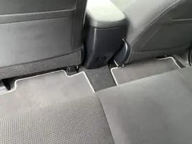 Toyota Rav4 thumbnail 104