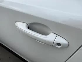 Toyota Rav4 thumbnail 18