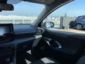 Toyota Yaris thumbnail 27