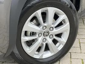 Toyota Yaris-cross thumbnail 16