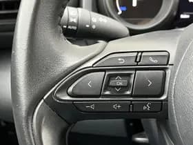 Toyota Yaris-cross thumbnail 21