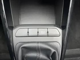 Kia Stonic thumbnail 25