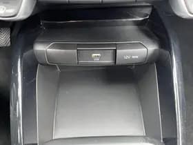 Kia Stonic thumbnail 53