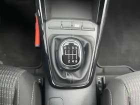 Kia Stonic thumbnail 55