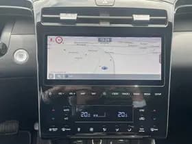 Hyundai Tucson thumbnail 61