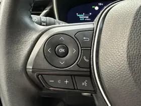 Toyota Corolla-touring-sports thumbnail 8