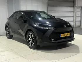 Toyota C-hr thumbnail 2
