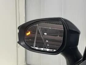 Toyota C-hr thumbnail 30