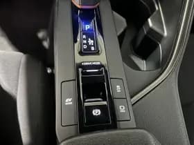 Toyota C-hr thumbnail 31