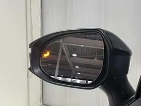 Toyota C-hr thumbnail 62