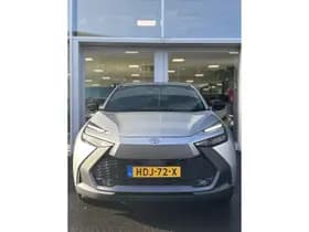 Toyota C-hr thumbnail 2