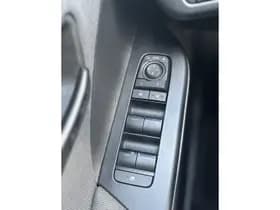 Toyota C-hr thumbnail 14