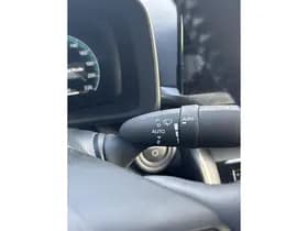 Toyota C-hr thumbnail 32