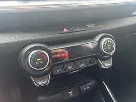 Kia Stonic thumbnail 43