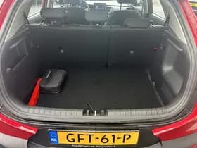 Kia Stonic thumbnail 48