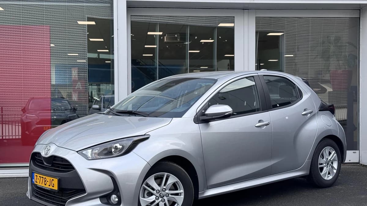 Toyota Yaris — foto 1