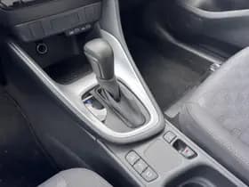 Toyota Yaris thumbnail 18