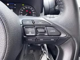 Toyota Yaris thumbnail 34