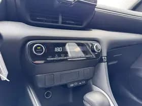 Toyota Yaris thumbnail 39