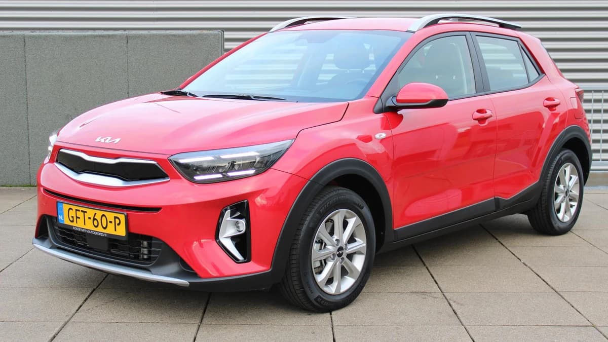 Kia Stonic — foto 1