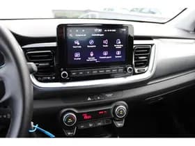 Kia Stonic thumbnail 58