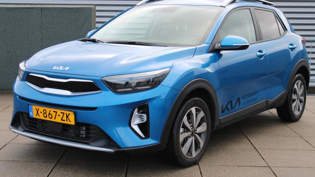 Kia Stonic — foto 1